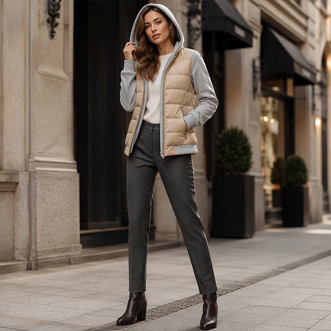 Rhiain - Gefütterte Jacke mit Kapuze und Reißverschluss