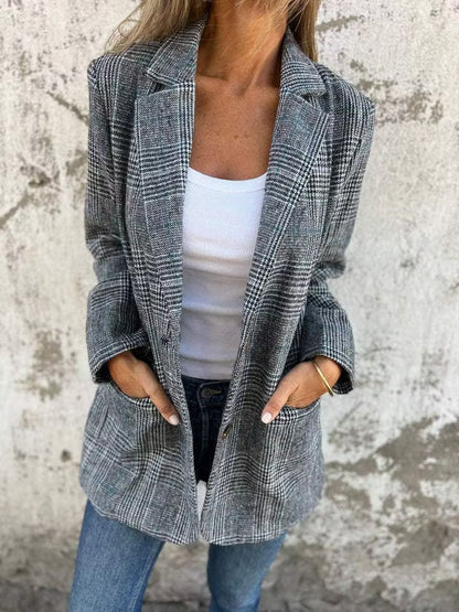 Eira - Taillierter Longblazer mit Seitenschlitzen