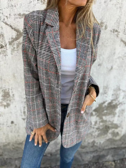 Eira - Taillierter Longblazer mit Seitenschlitzen