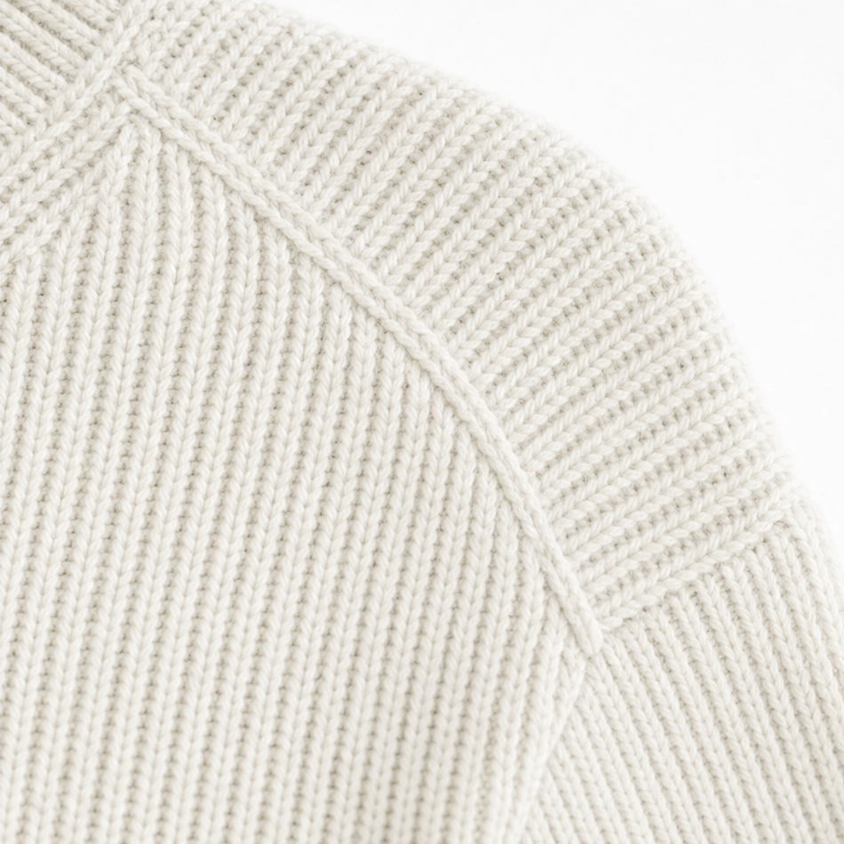 Αννέλι - Strickpullover mit V-Ausschnitt und weicher Haptik